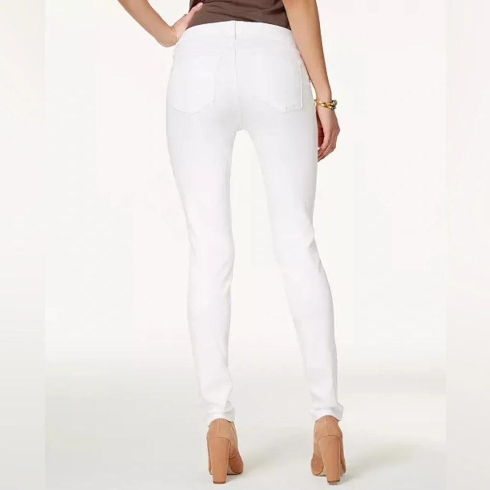 NWT Jessica Simpson Kiss Me Super Skinny Jeans, Size 28 - Picture 6 of 9
